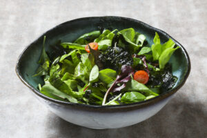 焼肉屋の塩サラダ